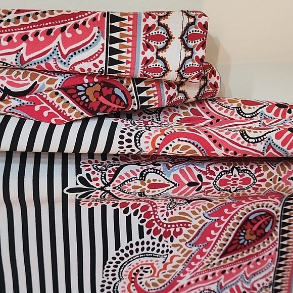 Chico's Women's Top - Picture 4 of 5